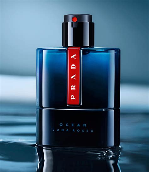 Prada ocean luna rossa notes